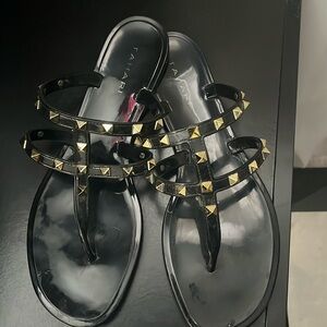 Tahari black studded sandals